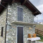Nyaraló Luci Gravedona