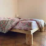 Nyaraló Luci *