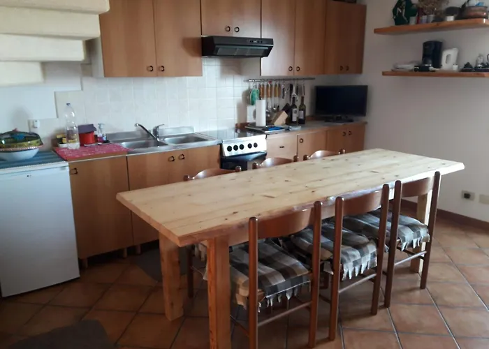 Luci * グラヴェドーナ